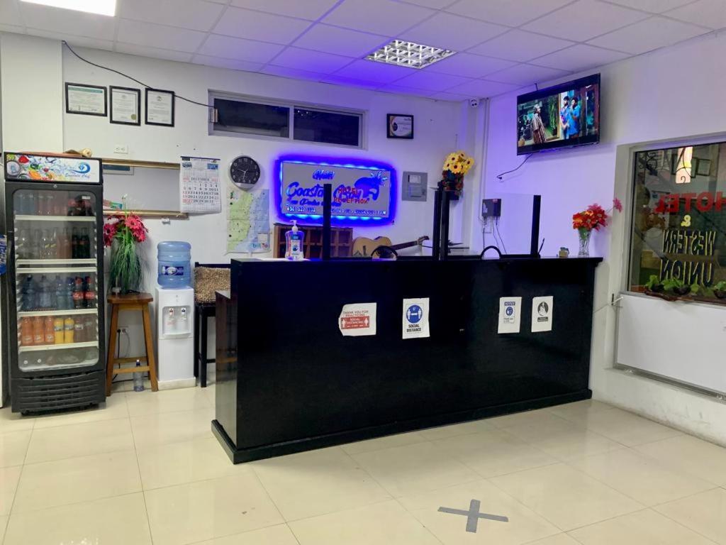 Coastal Bay Suite & Golf Cart Rental 산페드로 외부 사진